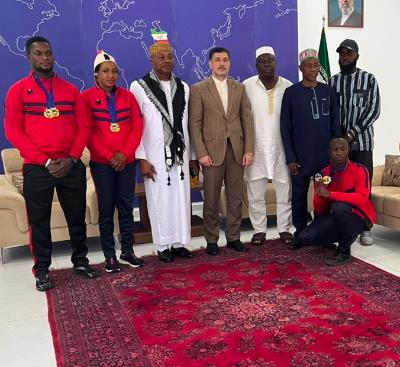 Remise des médailles internationales à l’Ambassade d’Iran : La Fédération guinéenne de lutte exprime sa gratitude envers Téhéran